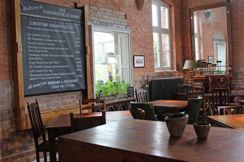 The Cholmondeley Arms Hotel Wrenbury Ngoại thất bức ảnh