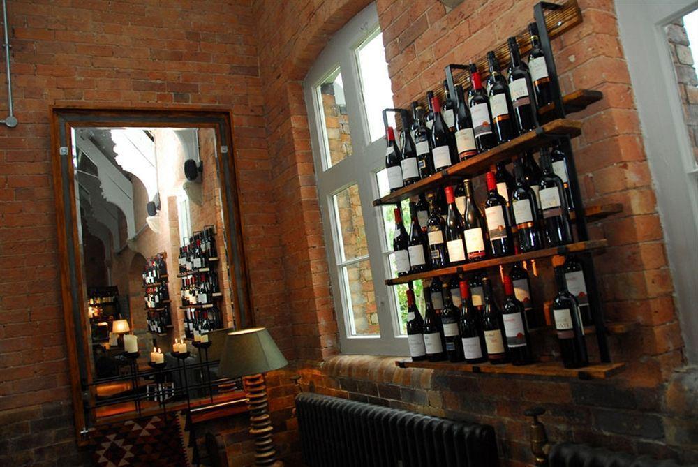 The Cholmondeley Arms Hotel Wrenbury Ngoại thất bức ảnh